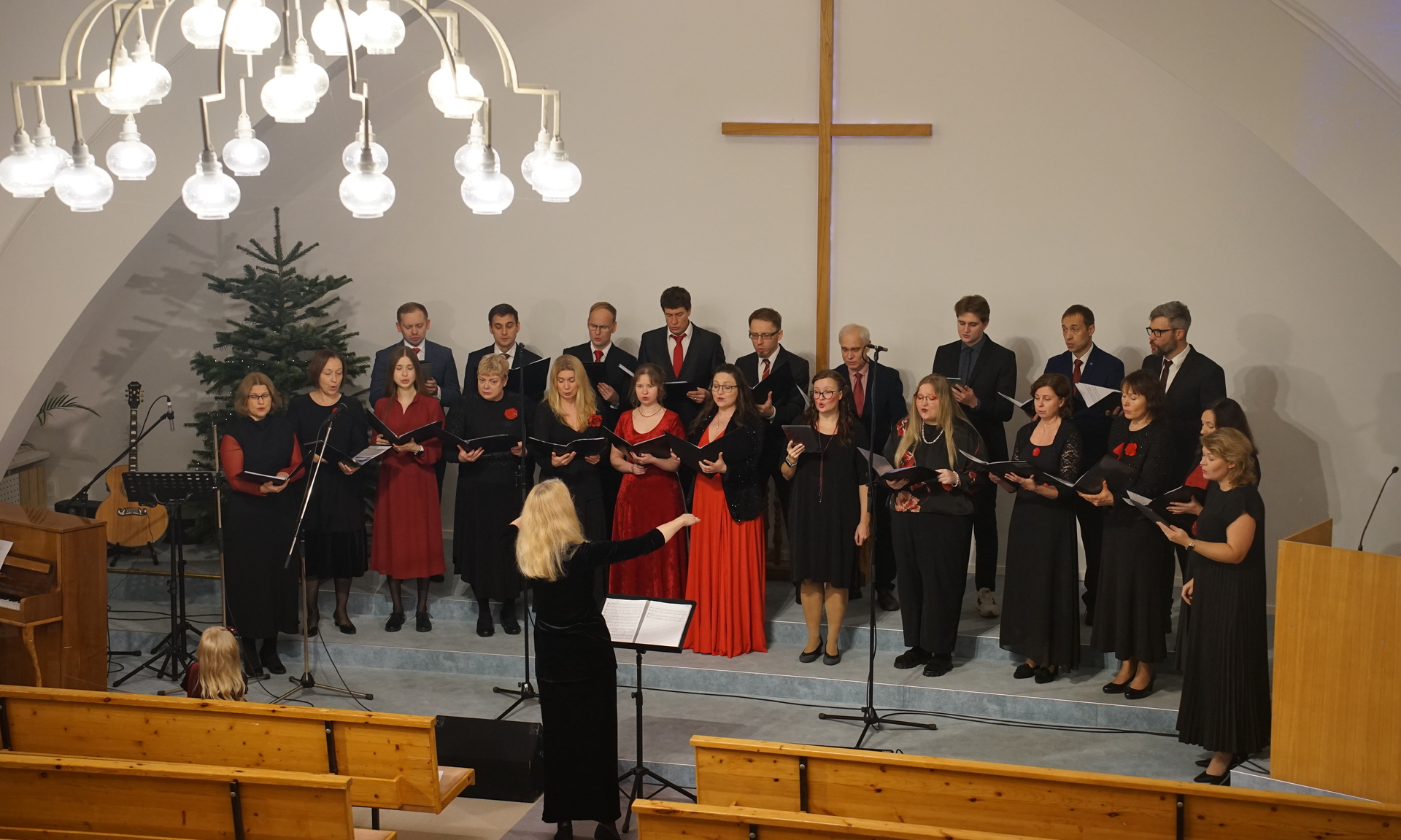 Tartus oli advendiaja kontsert-jumalateenistus